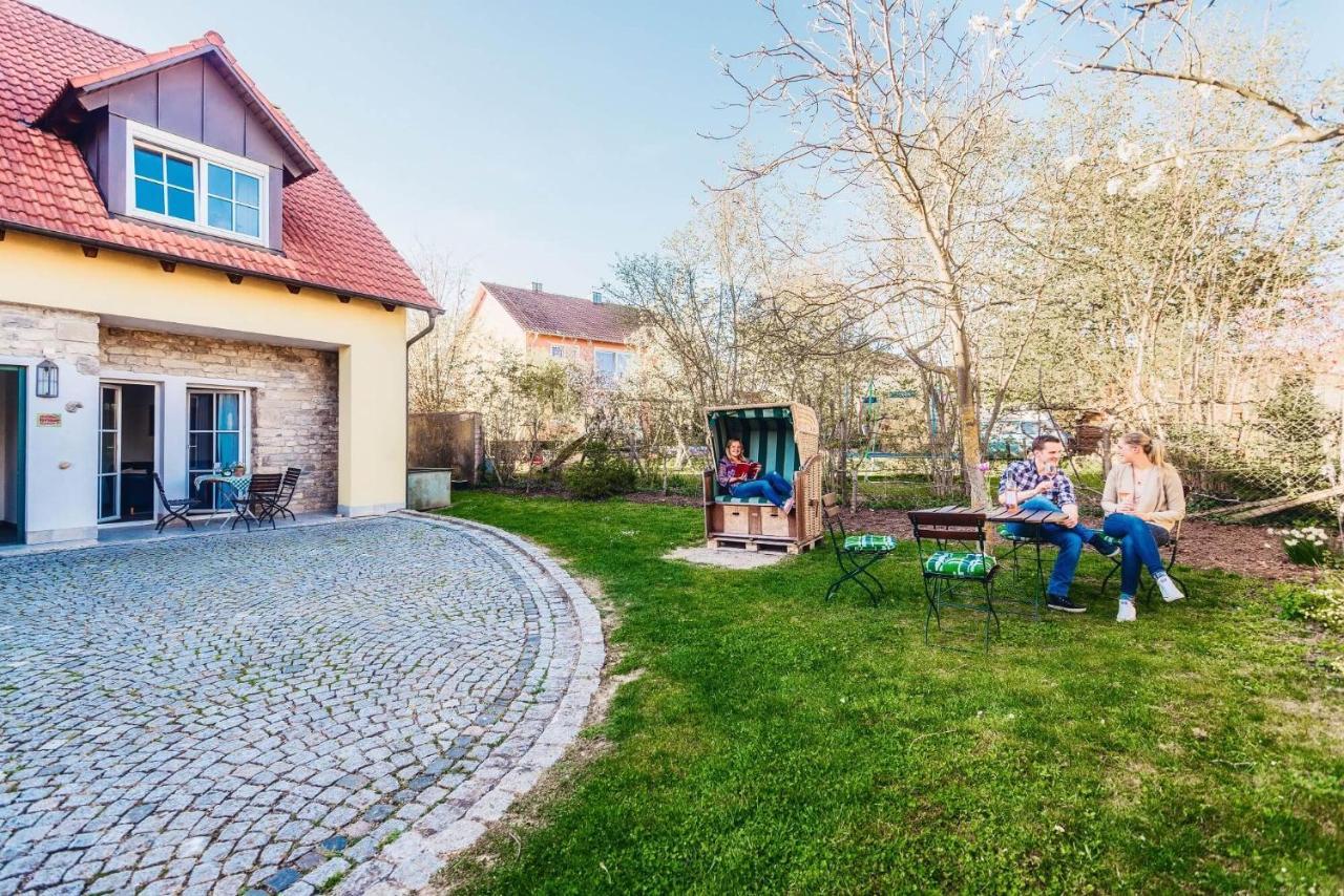 Pension Sankt Urban ซอมเมอร์อาค ภายนอก รูปภาพ